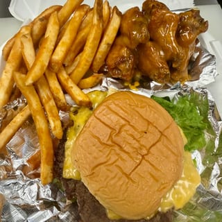 6 wings/ Cheeseburger Combo