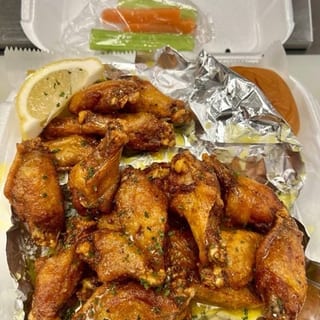 15 piece wings combo